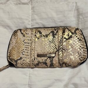 Kenneth Cole Reaction Gold Foil And Fabric Snakeskin Zip Around Wallet